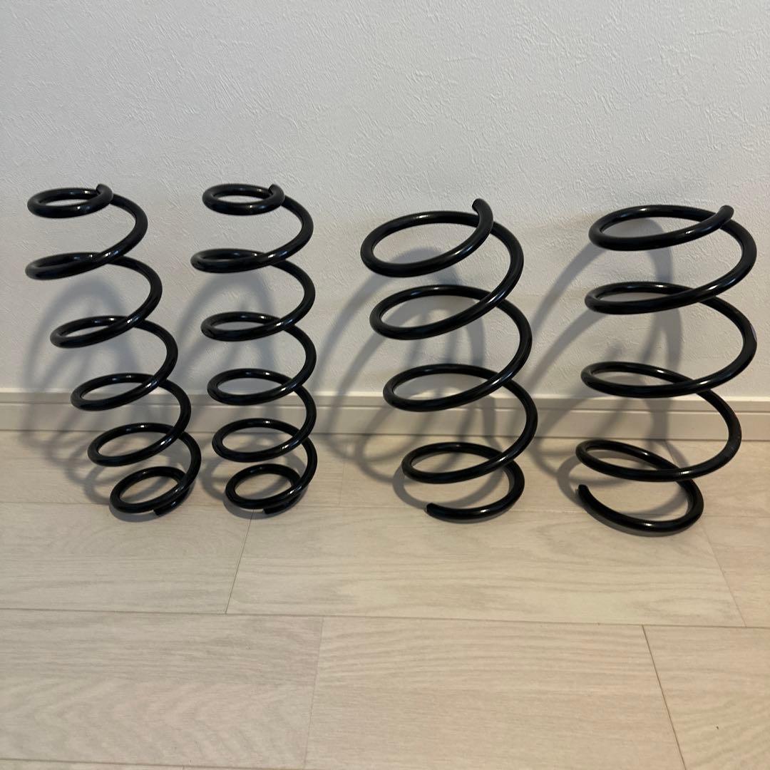 トヨタ 50プリウス Aツーリング 純正バネ スプリング フロントリア1台