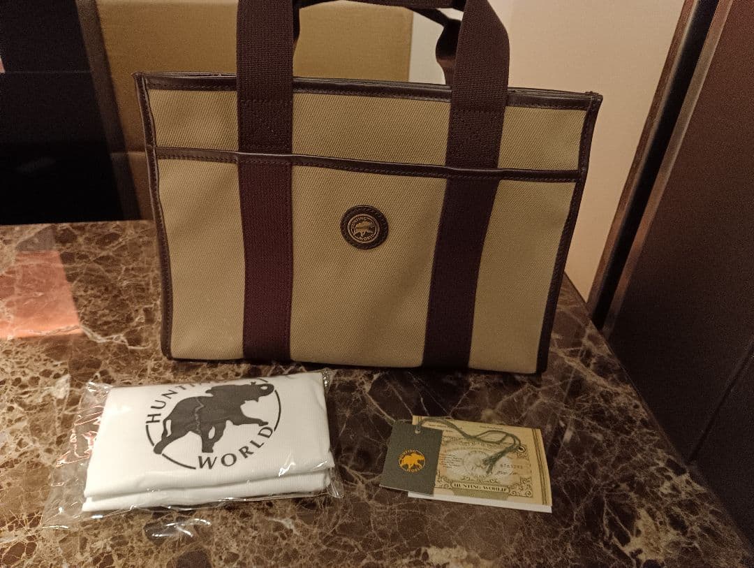 HUNTING WORLD ハンドバッグ ベージュ Hunting World（ハンティング・ワールド） ハンドバッグ キャンバス