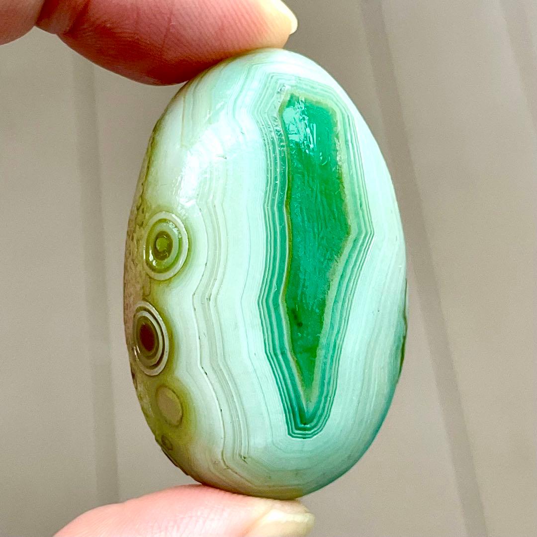 ゴビ瑪瑙 原石 S717 ゴビ石 天眼石 鉱物 標本 49.5ｇ