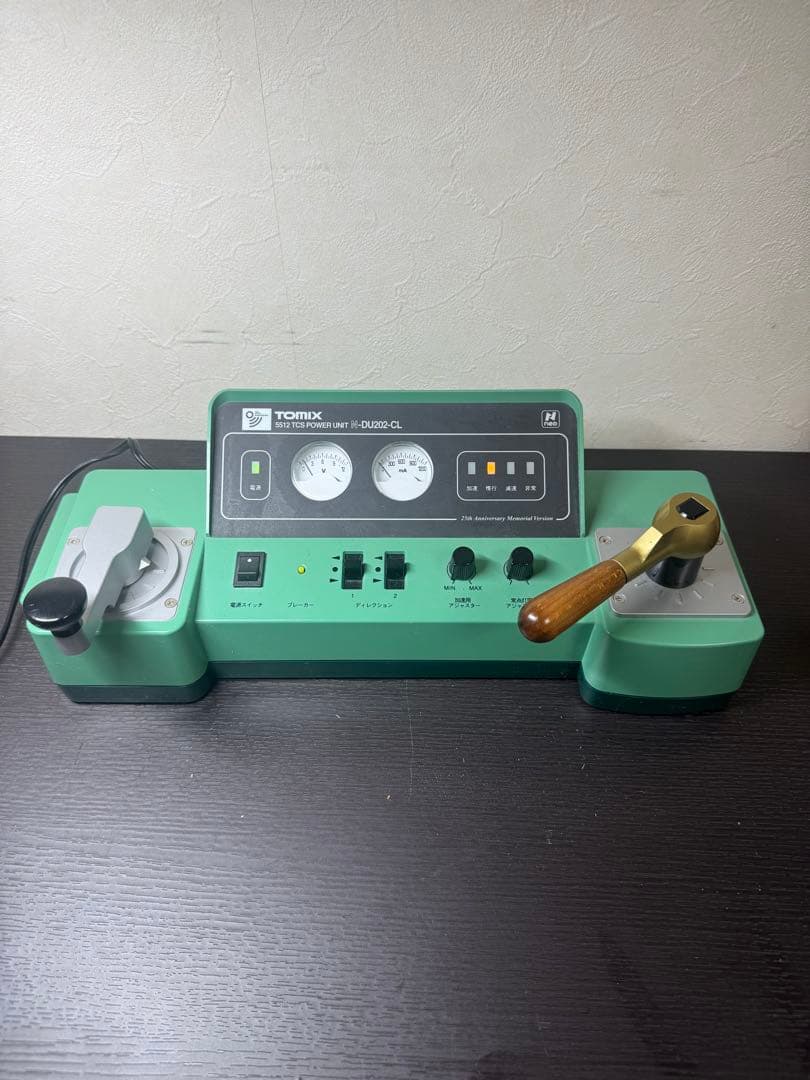 TOMIX パワーパック　DU202 Cl Nゲージ　木製ハンドル TOMIX鉄道模型用パワーユニット入荷しました。｜2017年04月18日