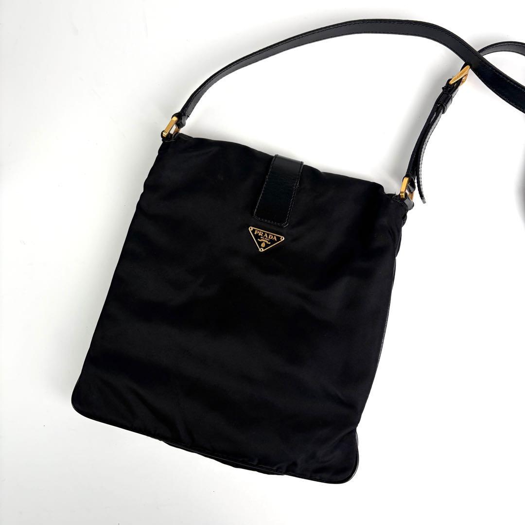 極美品 PRADA プラダ ショルダーバッグ 三角ロゴ ナイロン レザー 黒