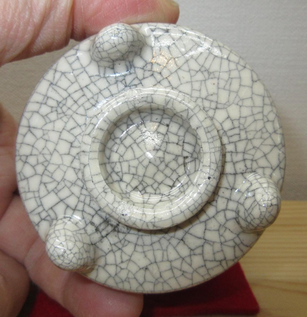 送料込【逢絢亭・新品】茶道具 七事式道具 聞香炉 白楽 貫入模様 丸形