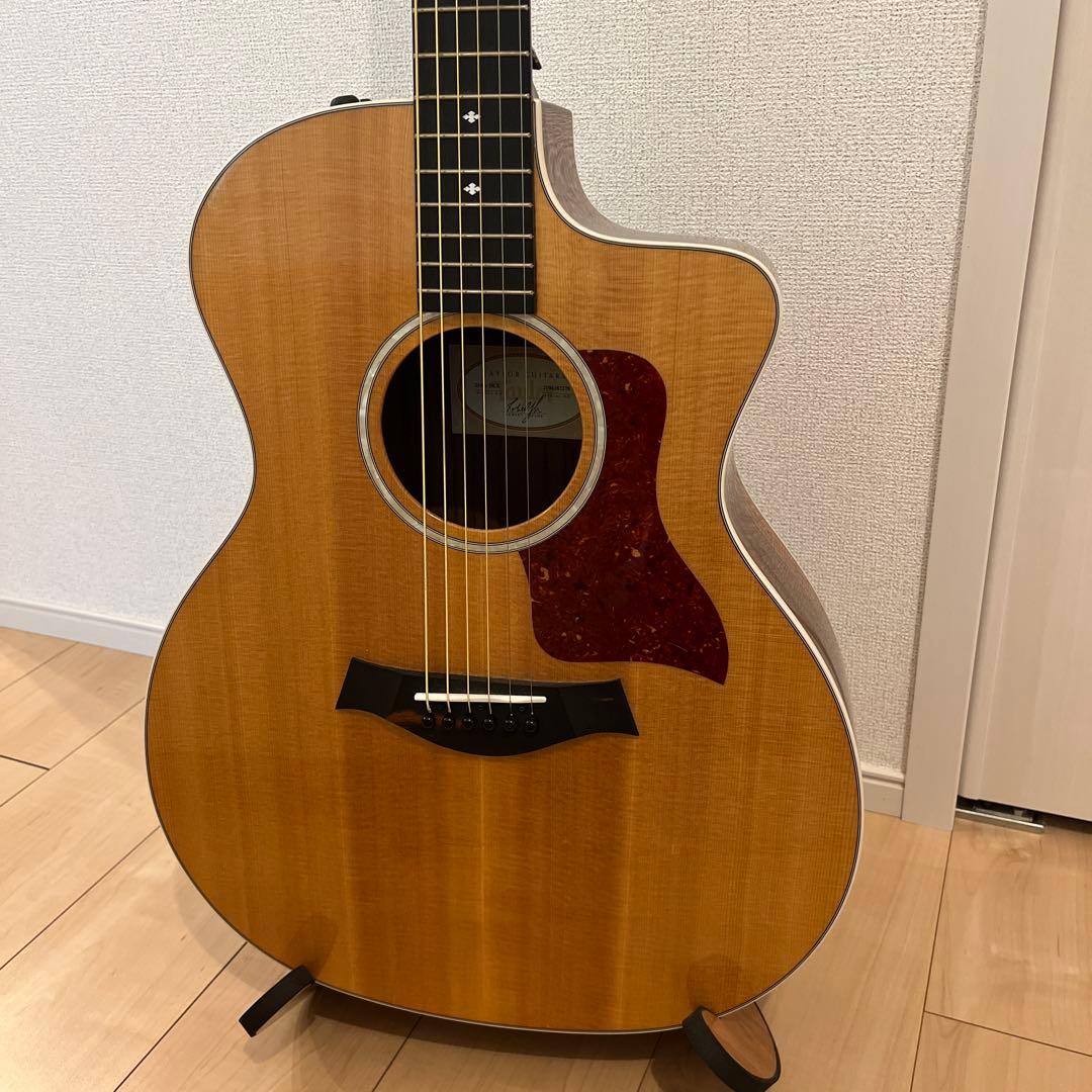 Taylor 214ce DLX アコースティックギター Taylor 214ce Deluxe Spruce Rosewood Acoustic Electric Guitar