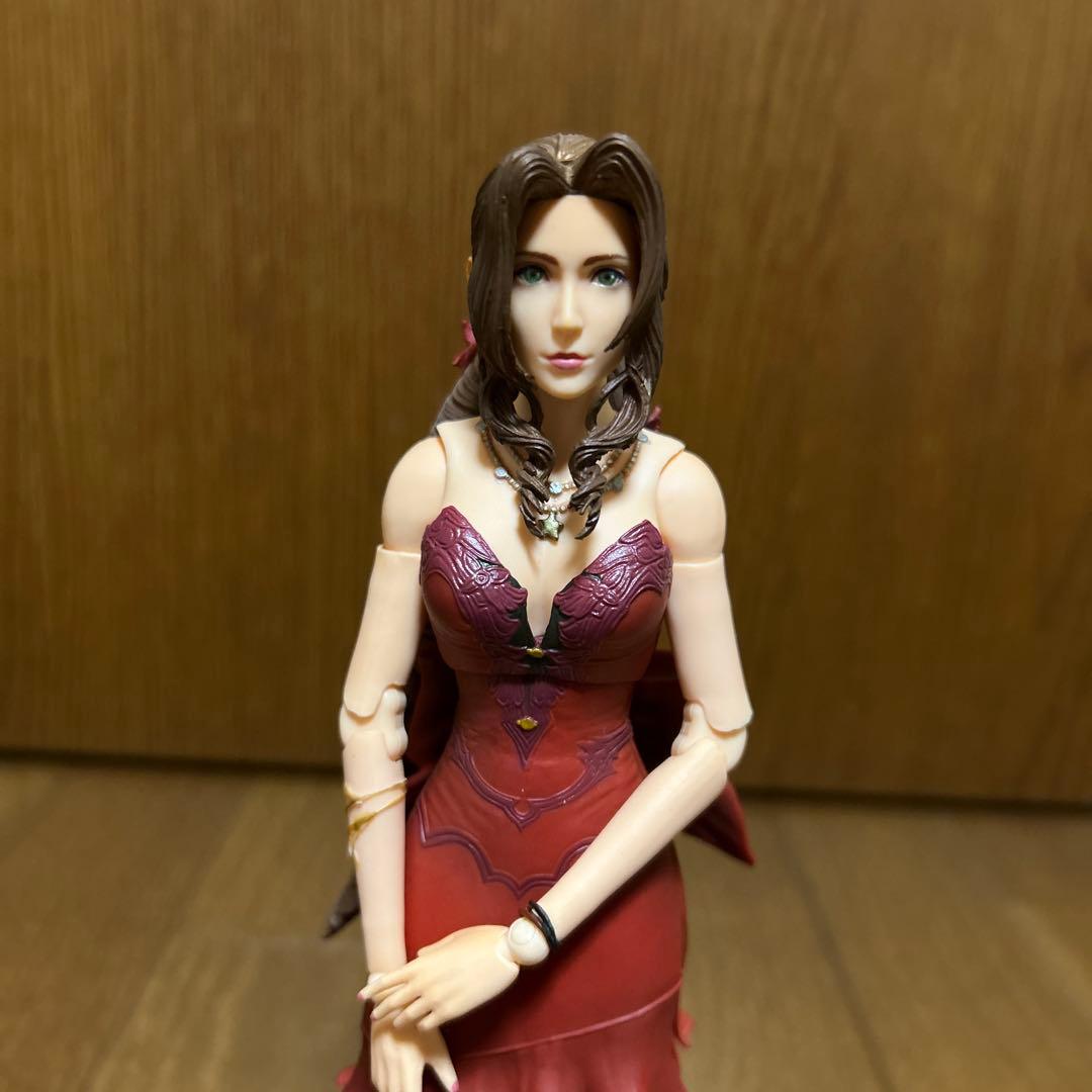 ファイナルファンタジー7 FF7 エアリス プレイアーツ改 フィギュア