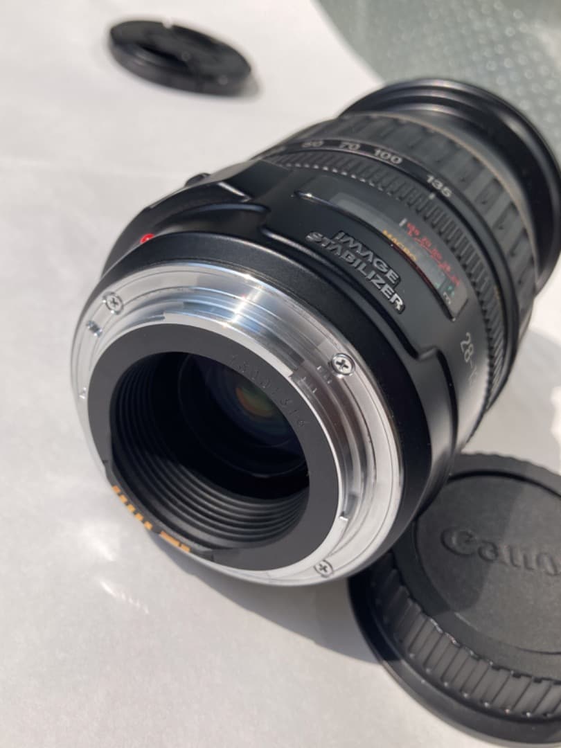 美品 Canon EF 28-135mm F3.5-5.6 ISUSM