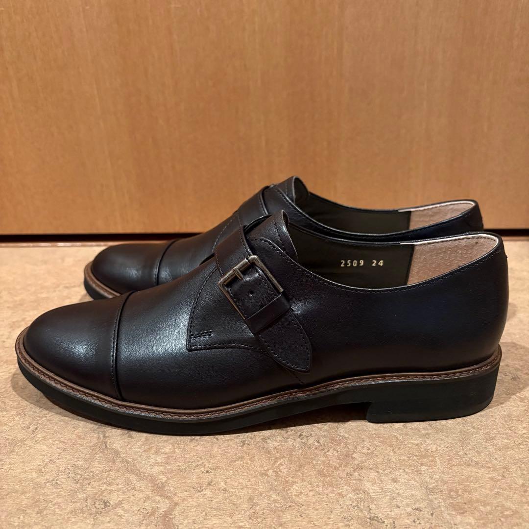 《お値下げ/新品》黒 24cm ベルテッドフラットシューズ マーガレットハウエル