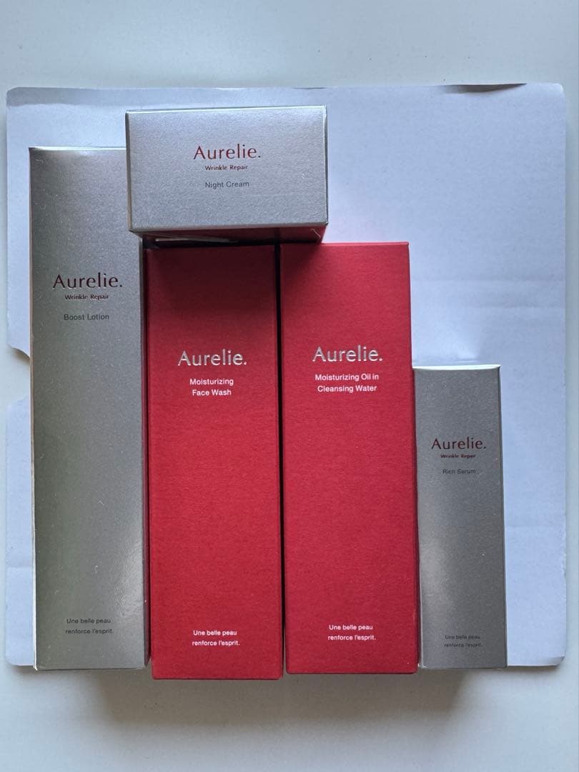 新品未使用 Aurelie.オレリープレミアムセット 5点セット 新品未使用 Aurelie オレリー プレミアムエイジング集中ケア4点セット