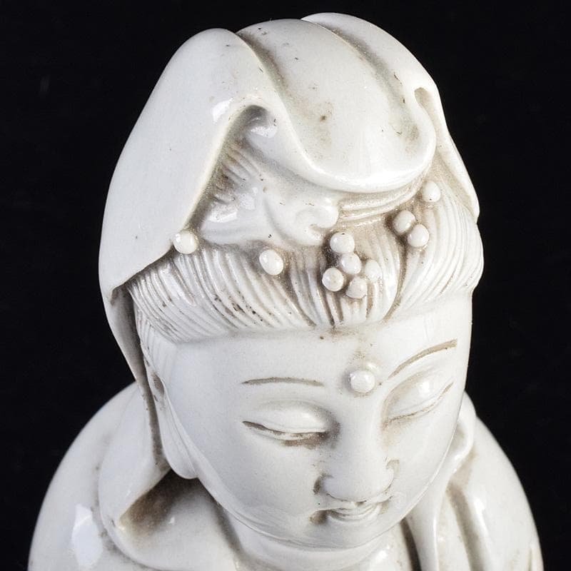 中国 徳化窯白磁 観音菩薩像 C 7889E - メルカリ