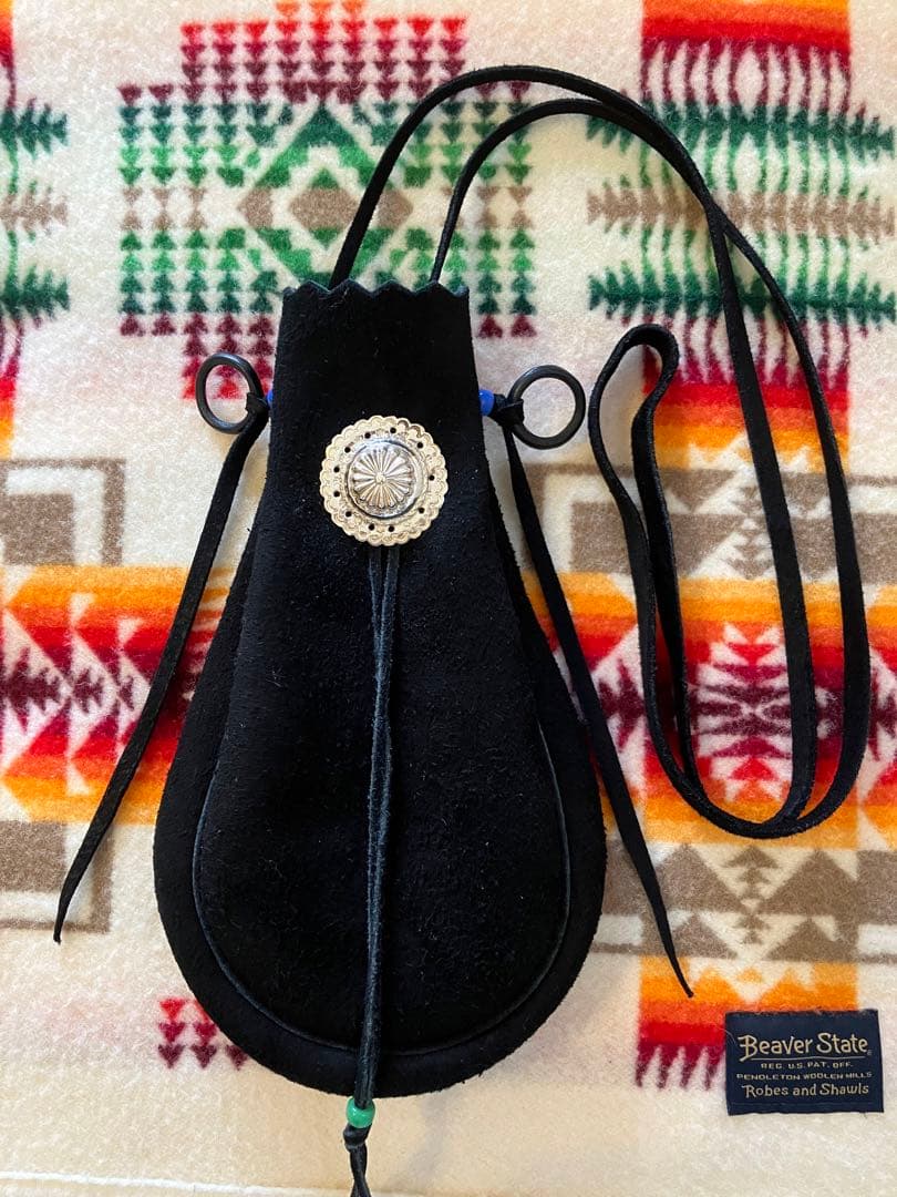 極美品】ゴローズ巾着ポーチ大黒/フェザー財布バッグコンチョ - メルカリ