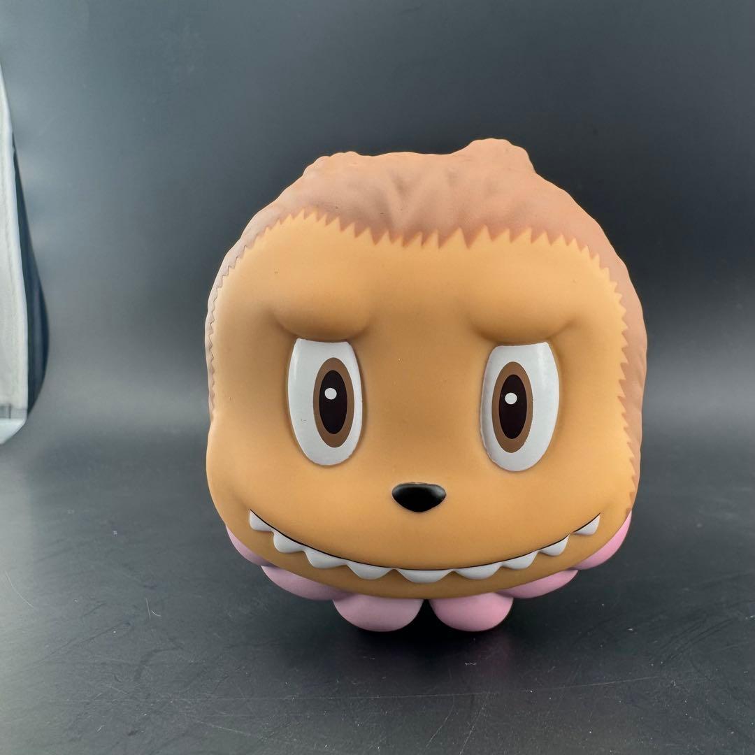 Okokume × LABUBU × HOW2WORK／超希少 Cosmic Girl x Labubu | Contemporary Showcase: Kawaii Pop | 2021