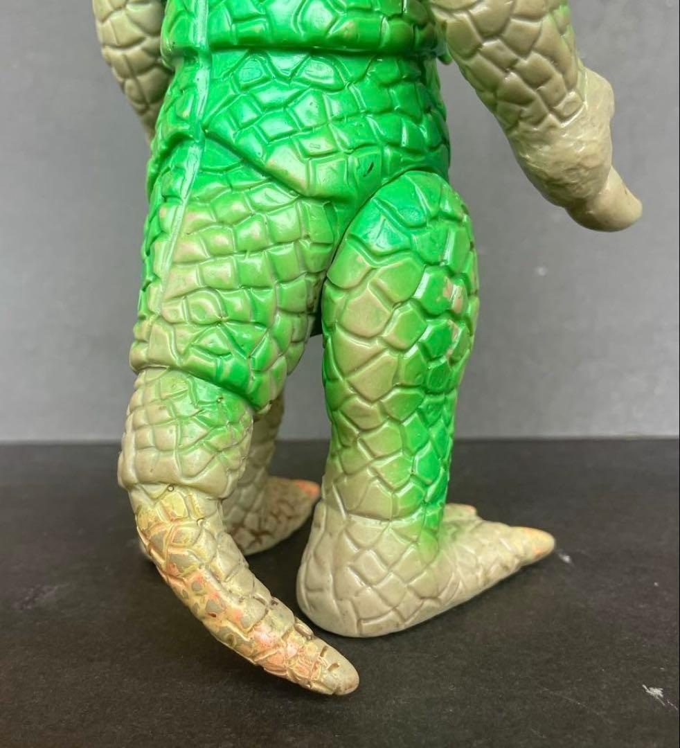 ミラーマン登場 宇宙怪獣 キングザイガー ソフビ 公開当時品 - メルカリ