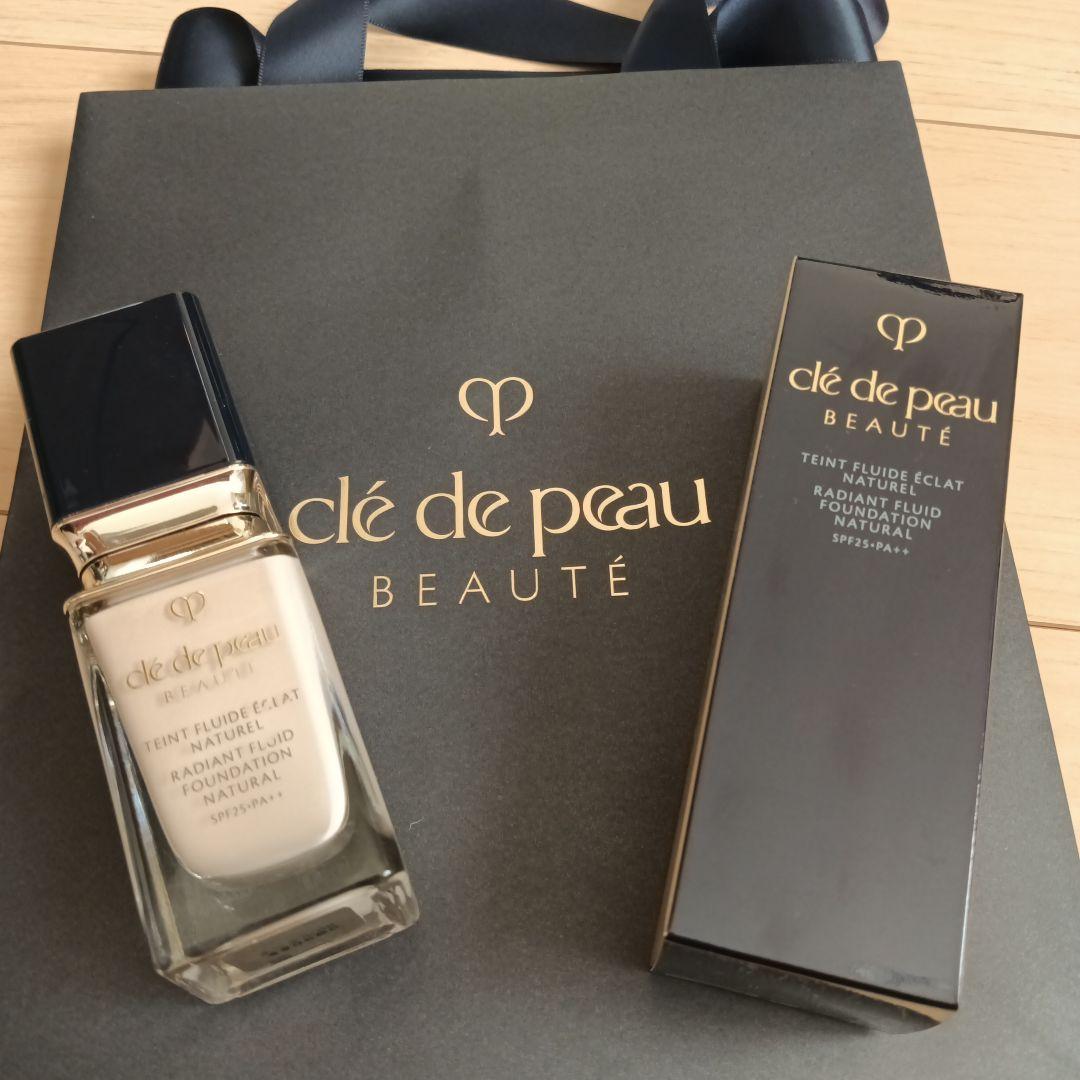 クレ・ド・ポー・ボーテ clé de peau リキッドファンデーション product-detail-A16701-