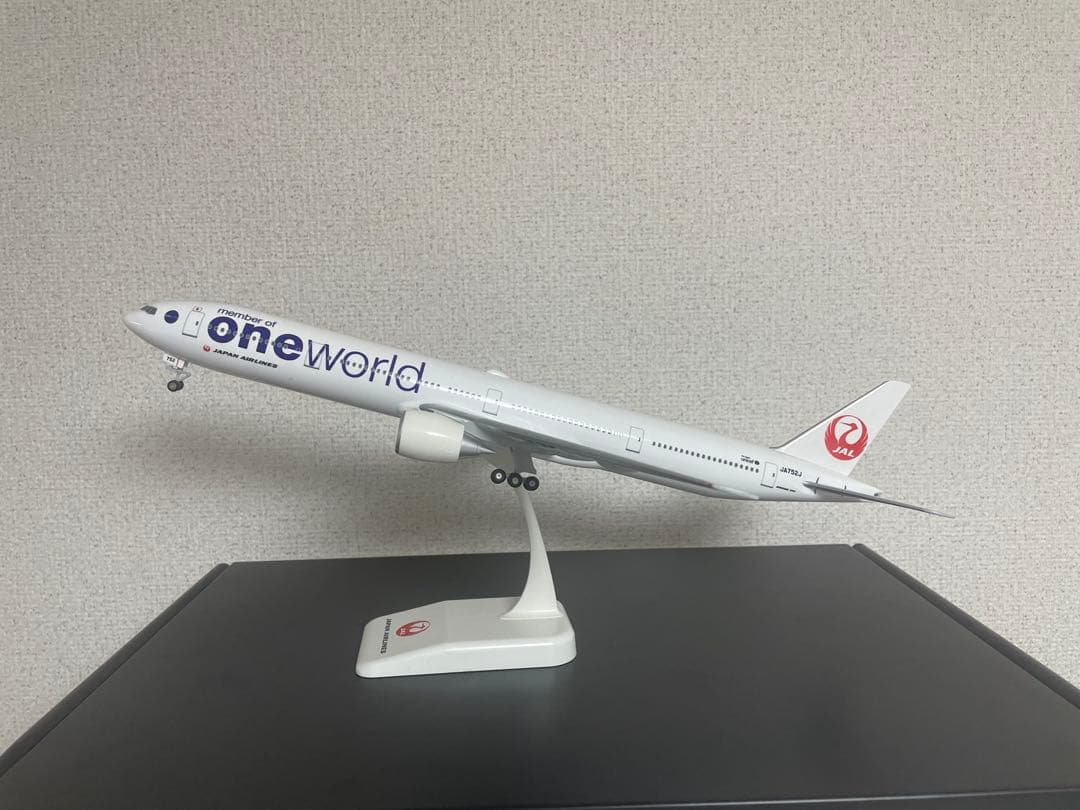 JAL 777-300 oneworld塗装1/200 - メルカリ
