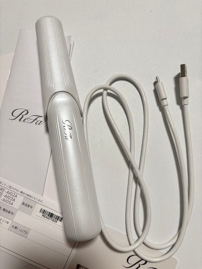 ReFa フィンガーstアイロン ホワイト リファフィンガーアイロン ST - ReFa FINGER IRON ST | 商品情報