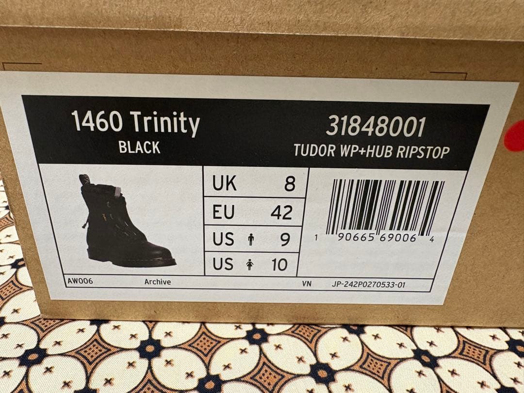 ドクターマーチンAir Wait 1460 Trinity 黒 UK8