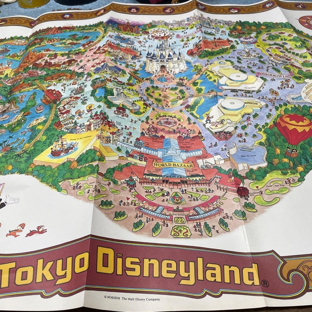 東京ディズニーランド スーベニアマップ 1987年 開園初期のTDLマップ。古い順に1985年、1987年、1988年(5周年)、1993年