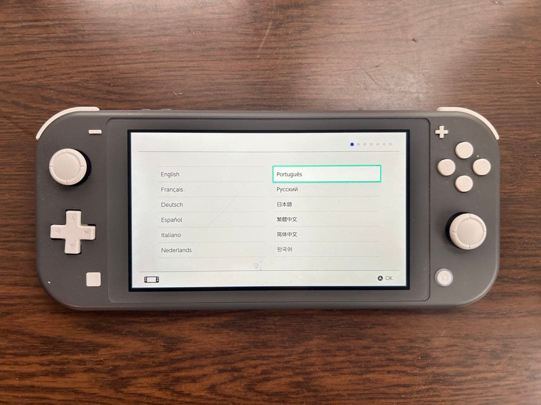 画面傷有り・ケース付き】Switch Lite グレーの通販はau PAY