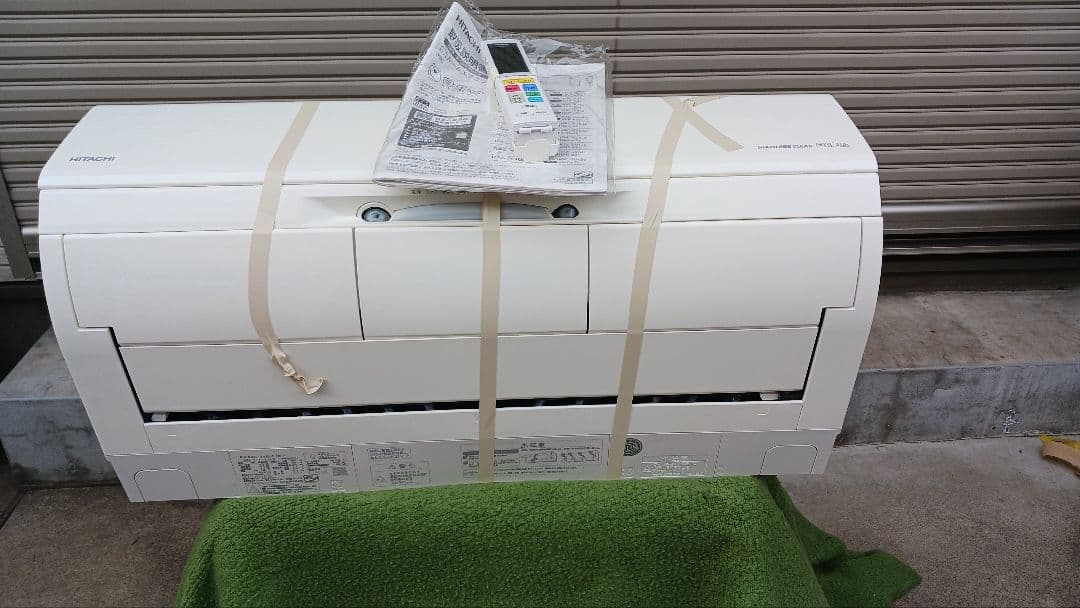 週末値下げ中! リビングエアコン RAS-X40J2 東村山市、引取限定です。 RAS-XK40J2-W エアコン 2019年 メガ暖 白くまくん XKシリーズ スター