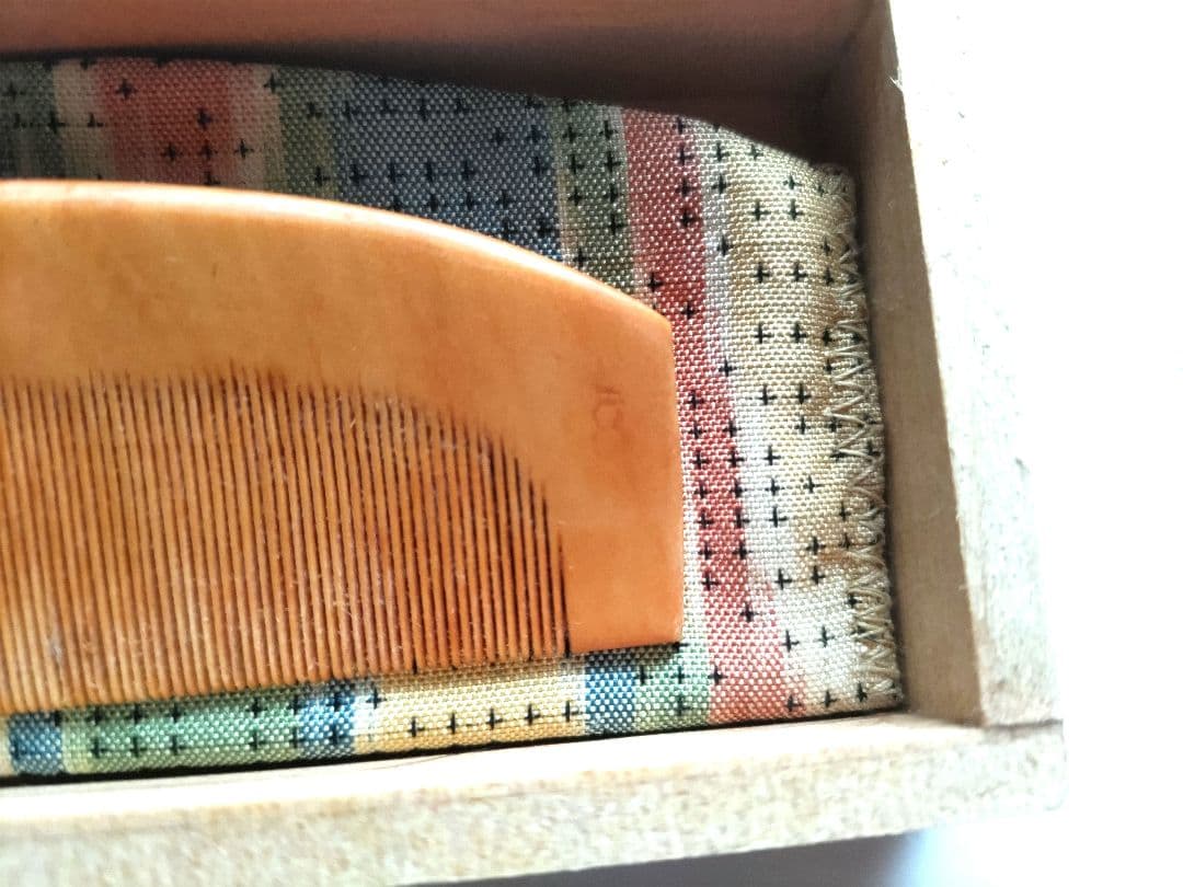 未使用品 つげ櫛 広島政夫 夢の櫛 廣島 さつまつげ - メルカリ