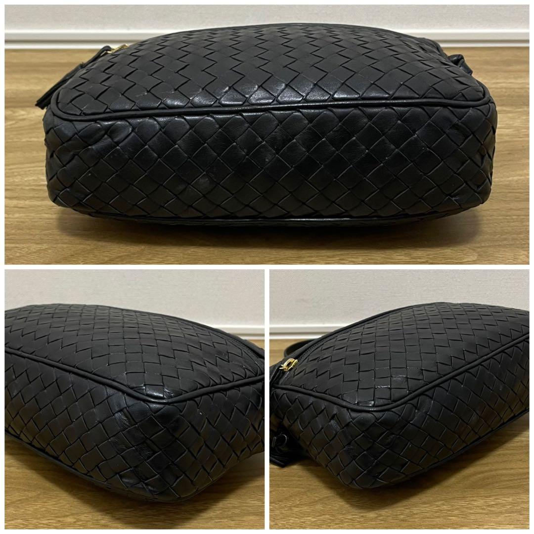《美品》ボッテガヴェネタ レザー ショルダーバッグ ブラック 黒