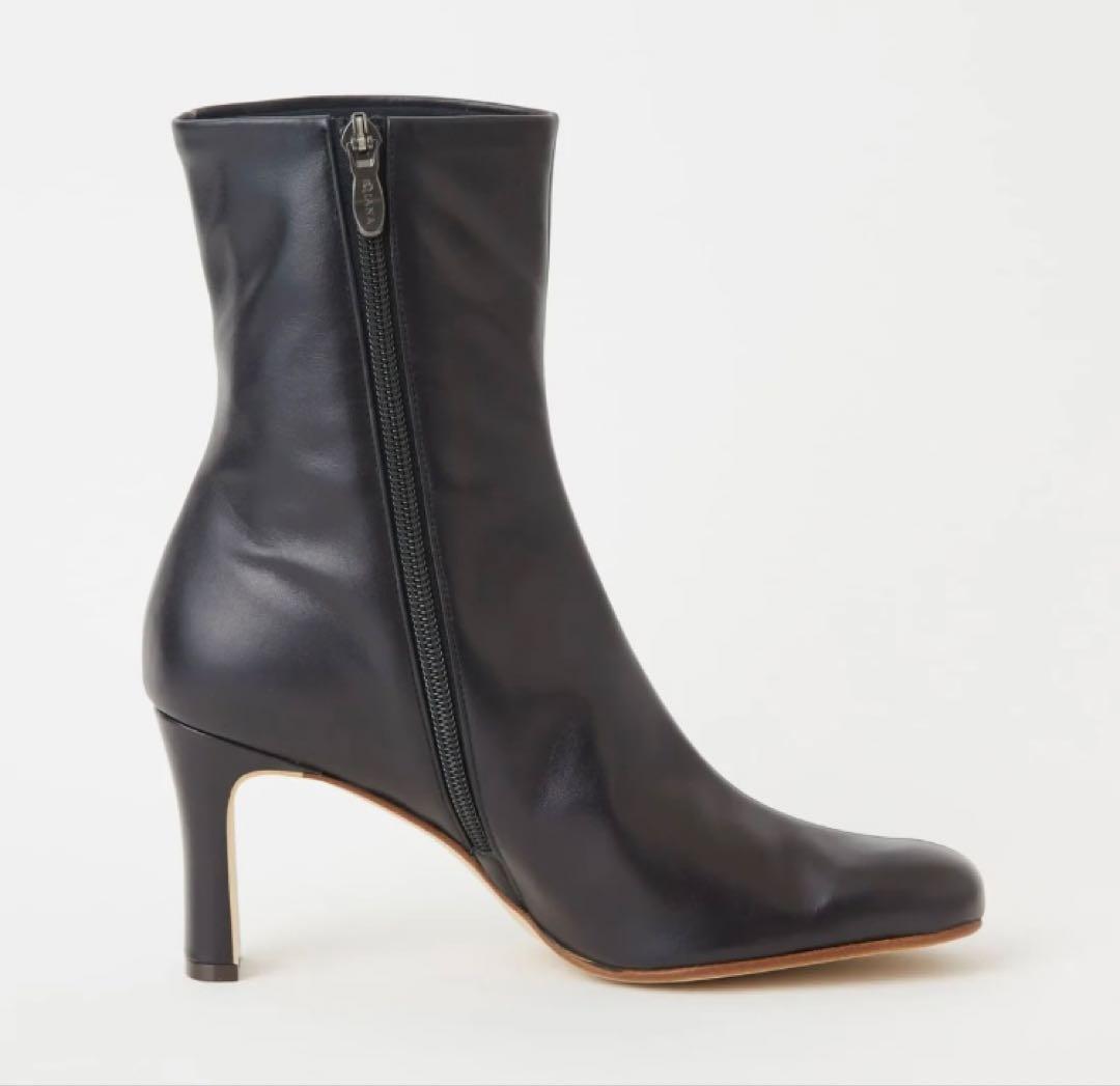 DIANA ショートブーツ　黒 23.5cm