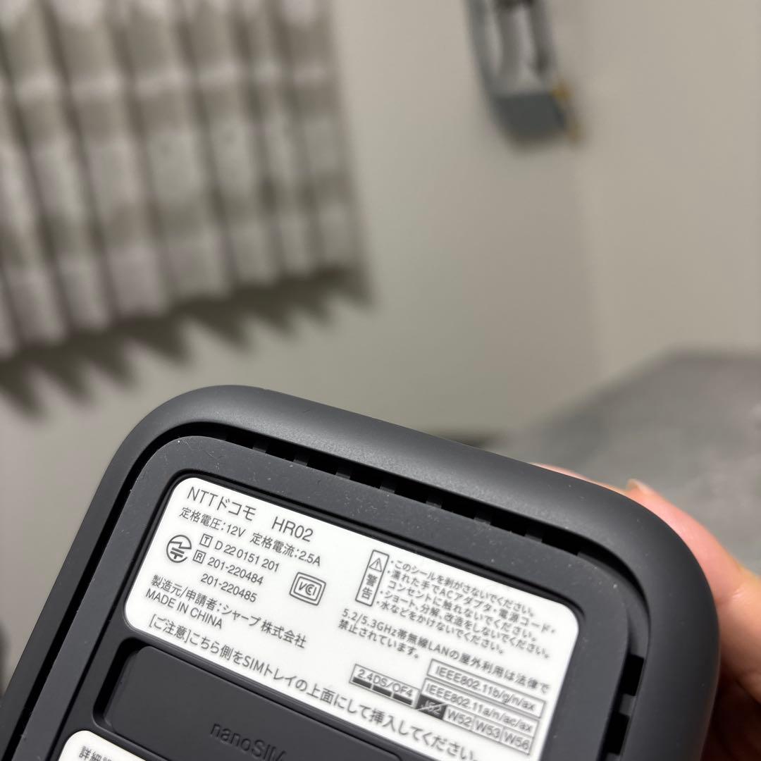NTT docomo HR02 ダークグレー 5G - メルカリ