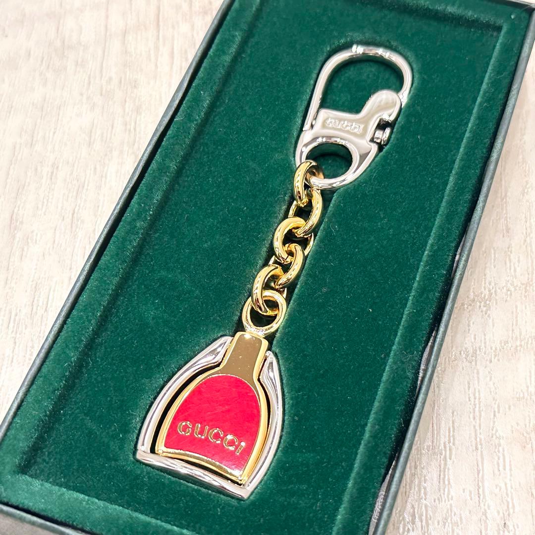 未使用】 GUCCI オールドグッチ キーホルダー スターラップ 鎧