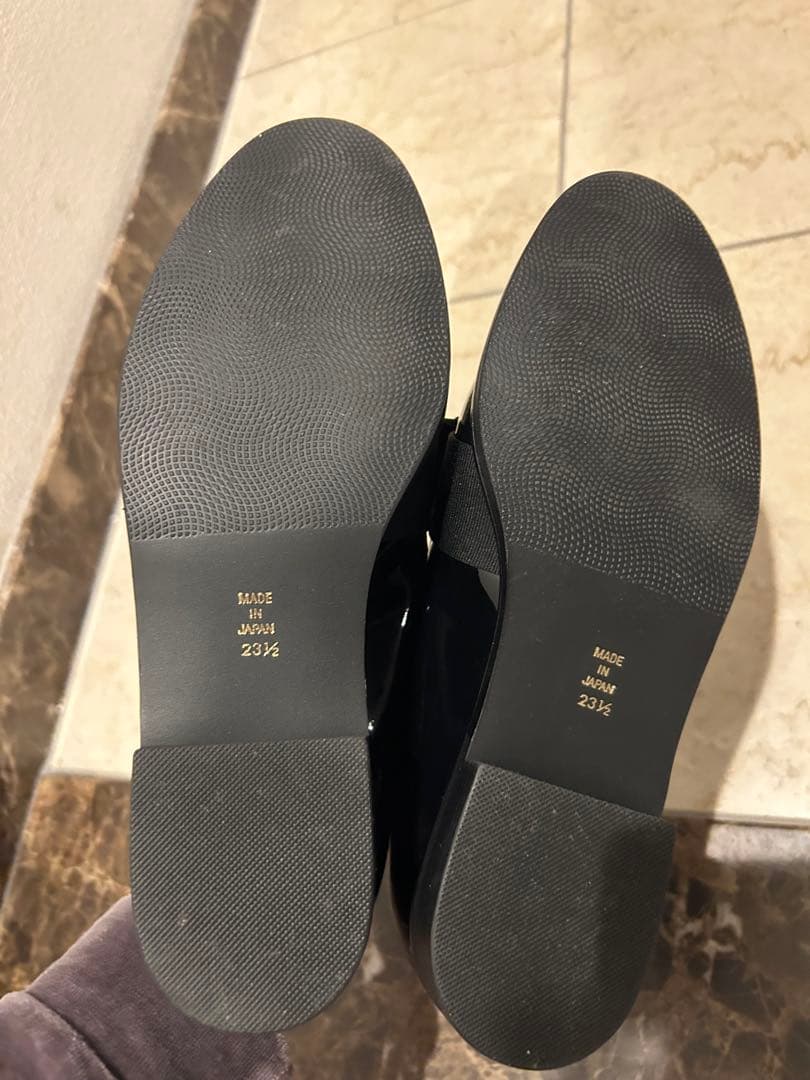 kae様OHGA オーガ リボンローファー 23.5cm ohga エナメル 黒