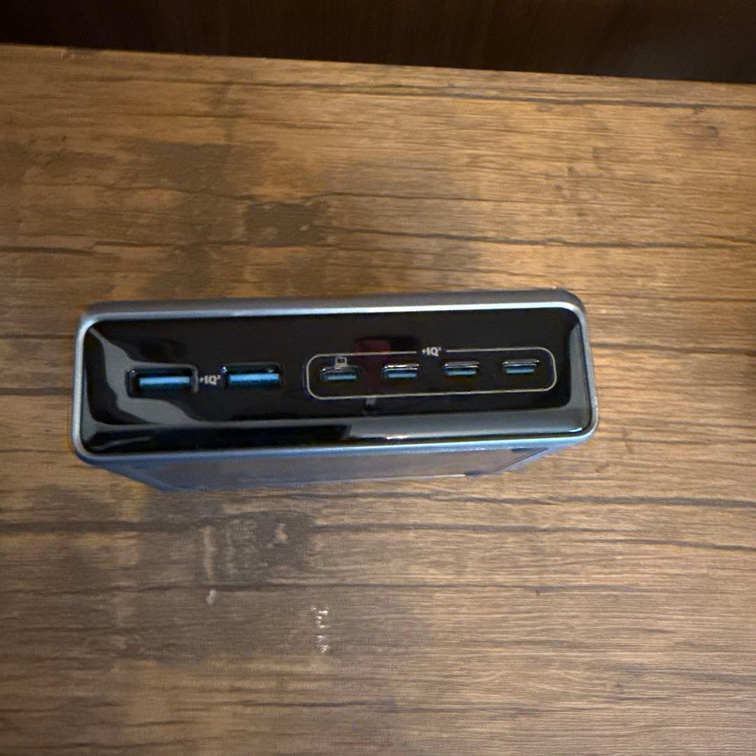 Anker Prime Charger（200W 6Ports GaN） Anker Prime Charger (200W, 6 Ports, GaN) | 充電器の製品情報