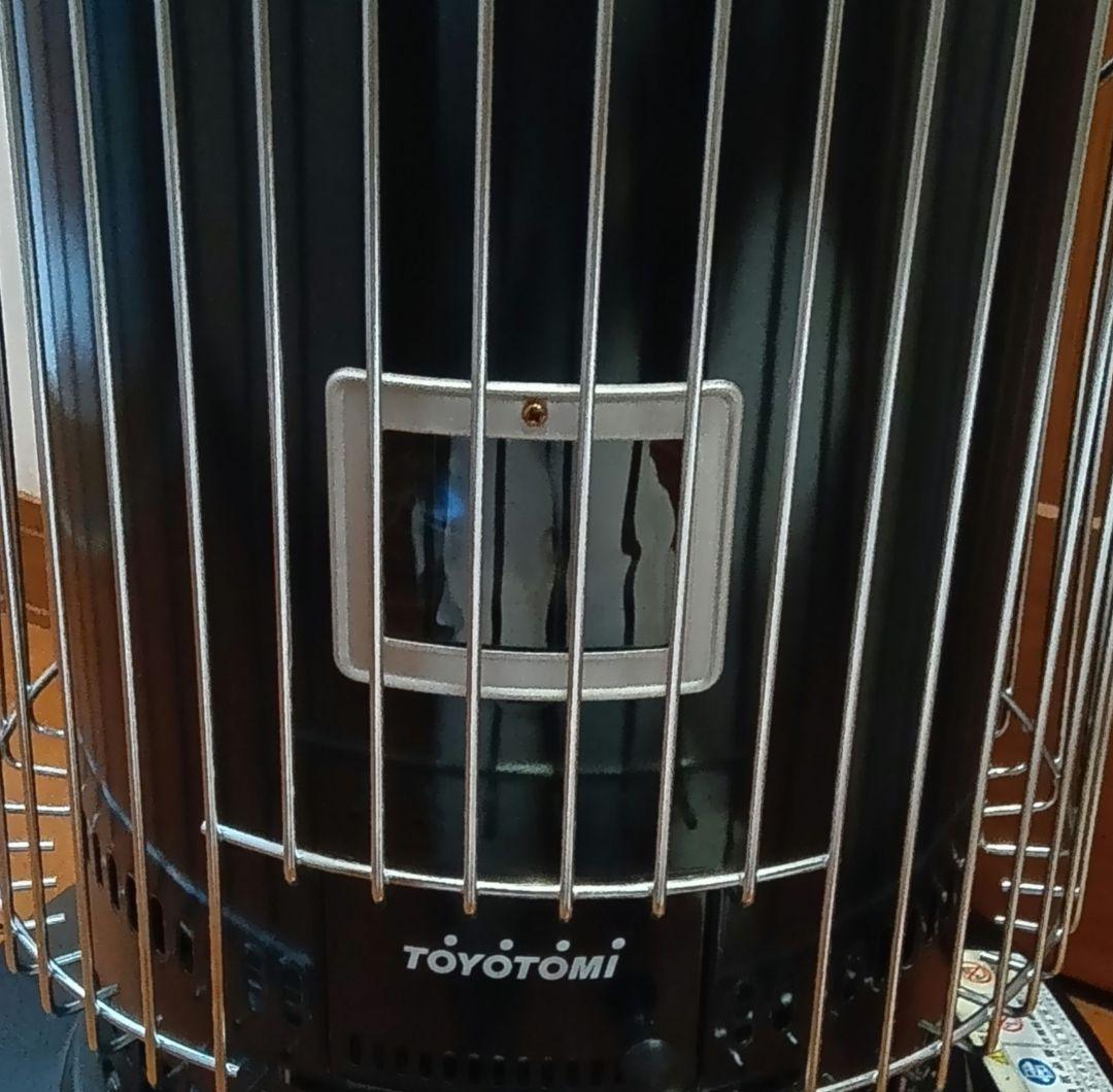 長崎市近郊】直接お渡しのみr7.11購入 トヨトミ KS-67H 対流ストーブ