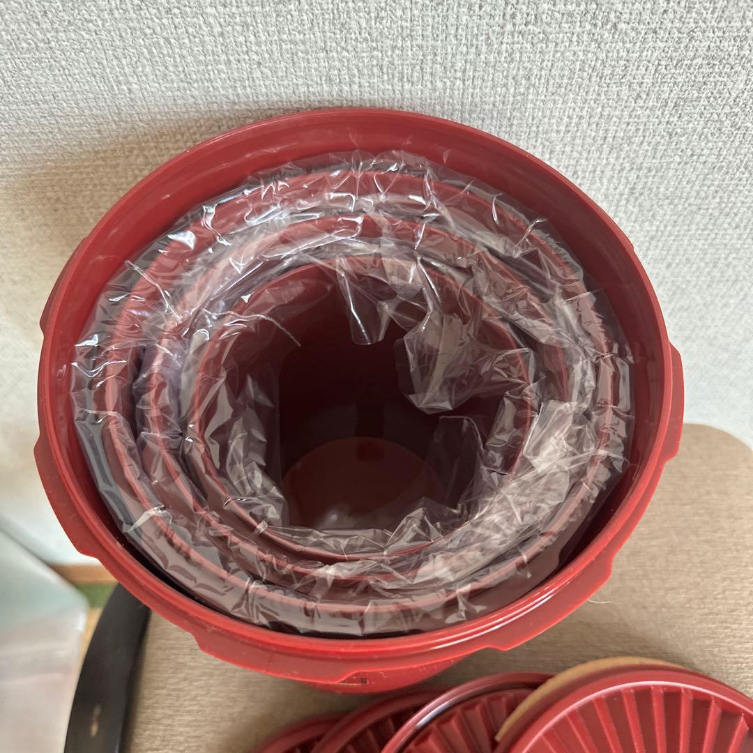 新品未使用】タッパーウェア マキシデコレーター 4個セット - メルカリ