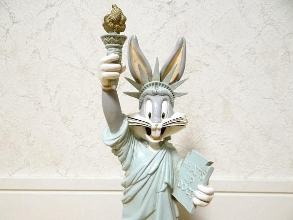 90年代 ビンテージ ワーナーブラザーズ バックスバニー 自由の女神 フィギュア