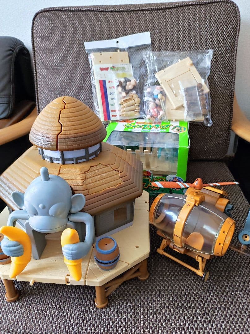 ドンキーコングアクションベースシリーズ決戦クランキーベース 発進