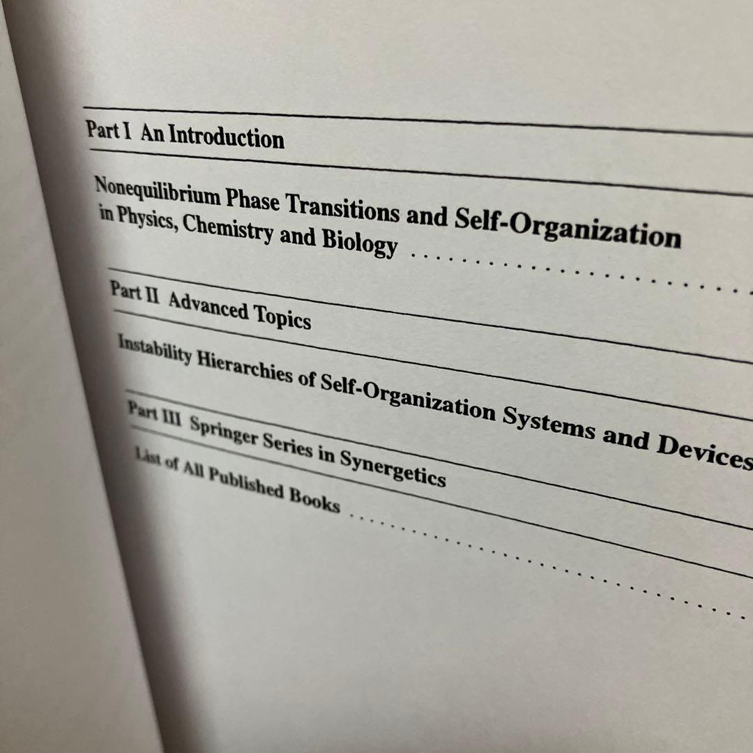 英語洋書　協同現象の数理　増補版　ヘルマン・ハーケン