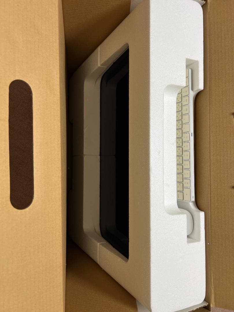 iMac 21.5インチ MK452J/A core i5 3.1GHz 4k