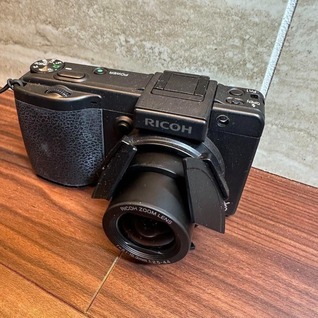 RICOH GX200 デジカメ 2435 楽天市場】【中古】 良品中古 RICOH GX200 ブラック 安心保証 即日発送