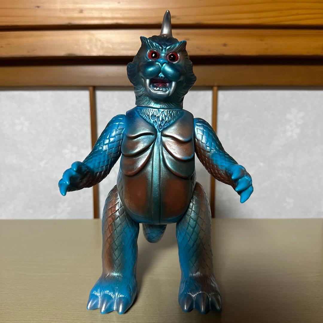 ブルマァク 復刻 ゴメス ウルトラQ ソフビ 怪獣 バンダイ BANDAI