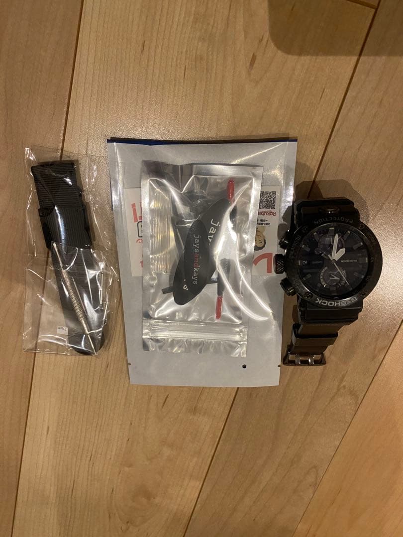 G-SHOCK GWR-B1000 メタルアダプタとナイロンバンド付 - 時計人気 商品