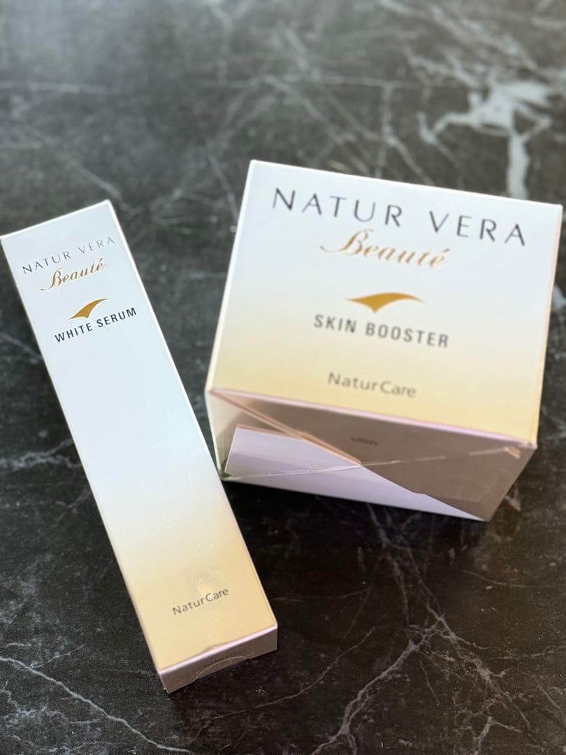 タッパーウェア　ナチュールベラボーテスキンブースター120gホワイトセラム30g タッパーウェア ナチュールベラボーテスキンブースター120gホワイト