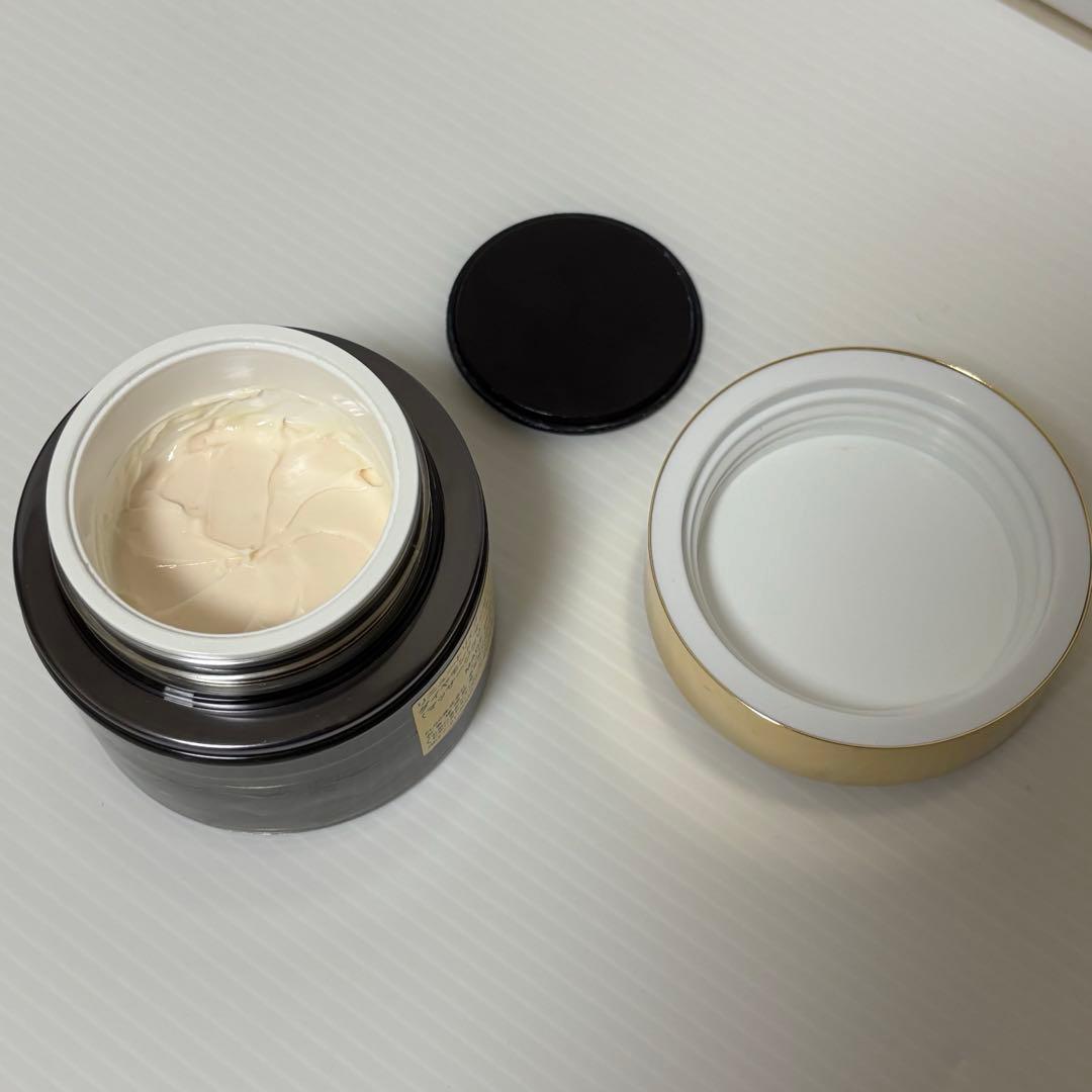 エスティーローダー リニュートリィブ ダイヤモンド マッサージ マスク