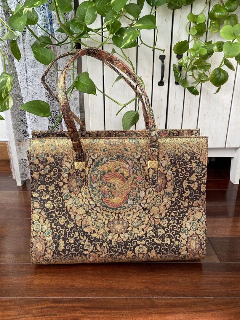 印傳屋合才袋 (中) 紺／紺 紗綾形