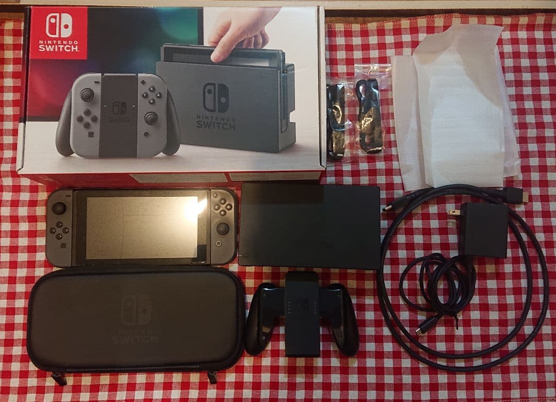 ポーチSDカード保護シート付きSwitch 本体 グレー 箱あり Amazon.co.jp: Nintendo Switch (ニンテンドースイッチ) 本体 【Joy
