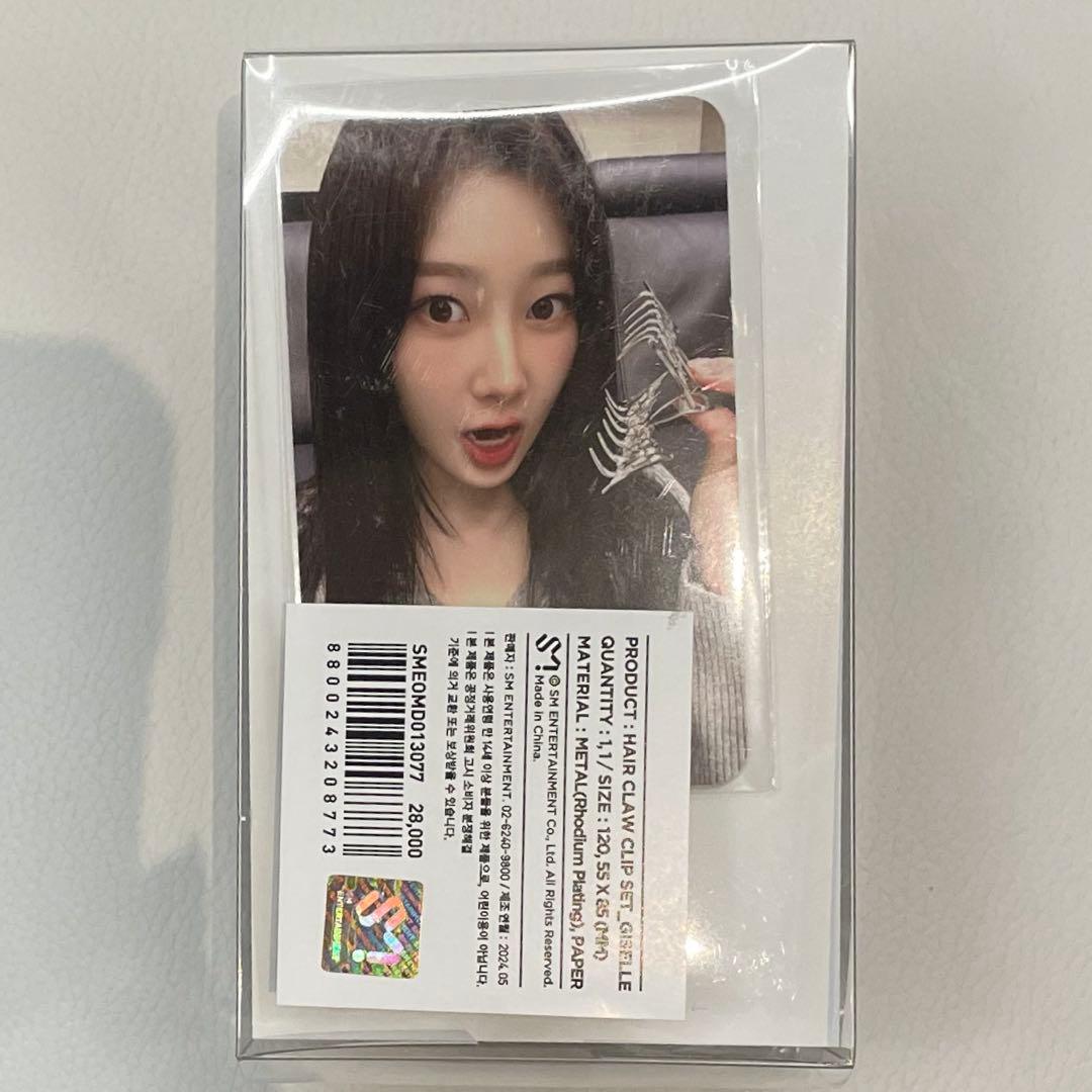 aespa エスパ Armageddon ヘアクリップ トレカ付き ジゼル - メルカリ
