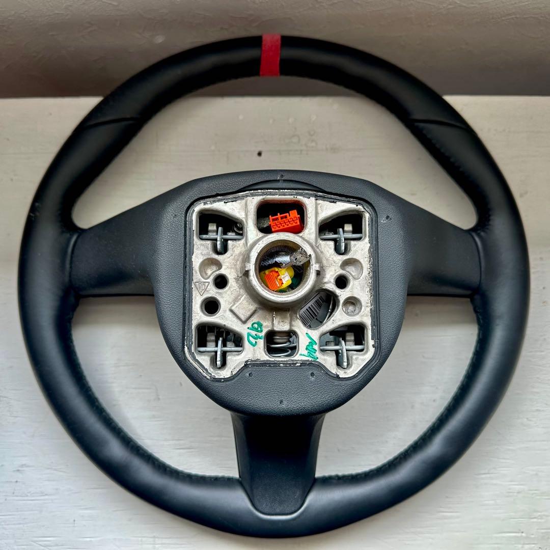 SDLV様専用』 ポルシェ スポーツステアリング 本体 - メルカリ