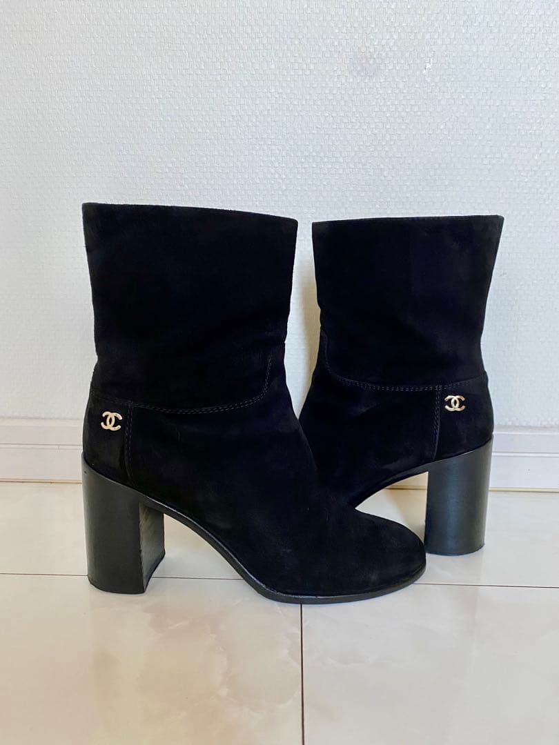 美品 シャネル ブラック ショート ブーツ 黒 38 24.5cm CHANEL