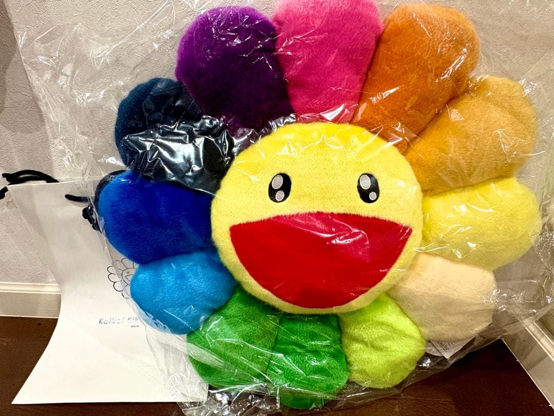 本物！超特大の村上隆カイカイキキ、フラワーぬいぐるみ　クッション 楽天市場】【セール】KAIKAIKIKI カイカイキキ ぬいぐるみ クッション