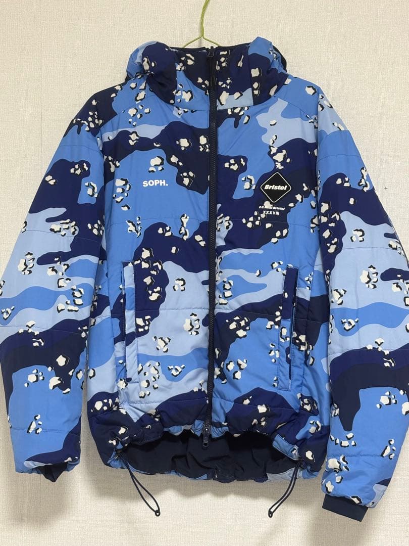 超人気！！F.C.Real Bristol ダウンジャケット ネイビー