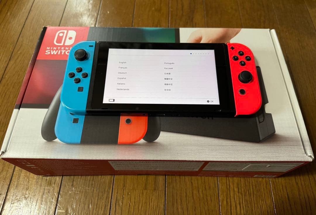 Nintendo Switch 本体 青/赤 ジョイコン　純正プロコン付 Nintendo Switch 本体 青 赤 Joy-Con Amazon.co.jp: Nintendo Switch