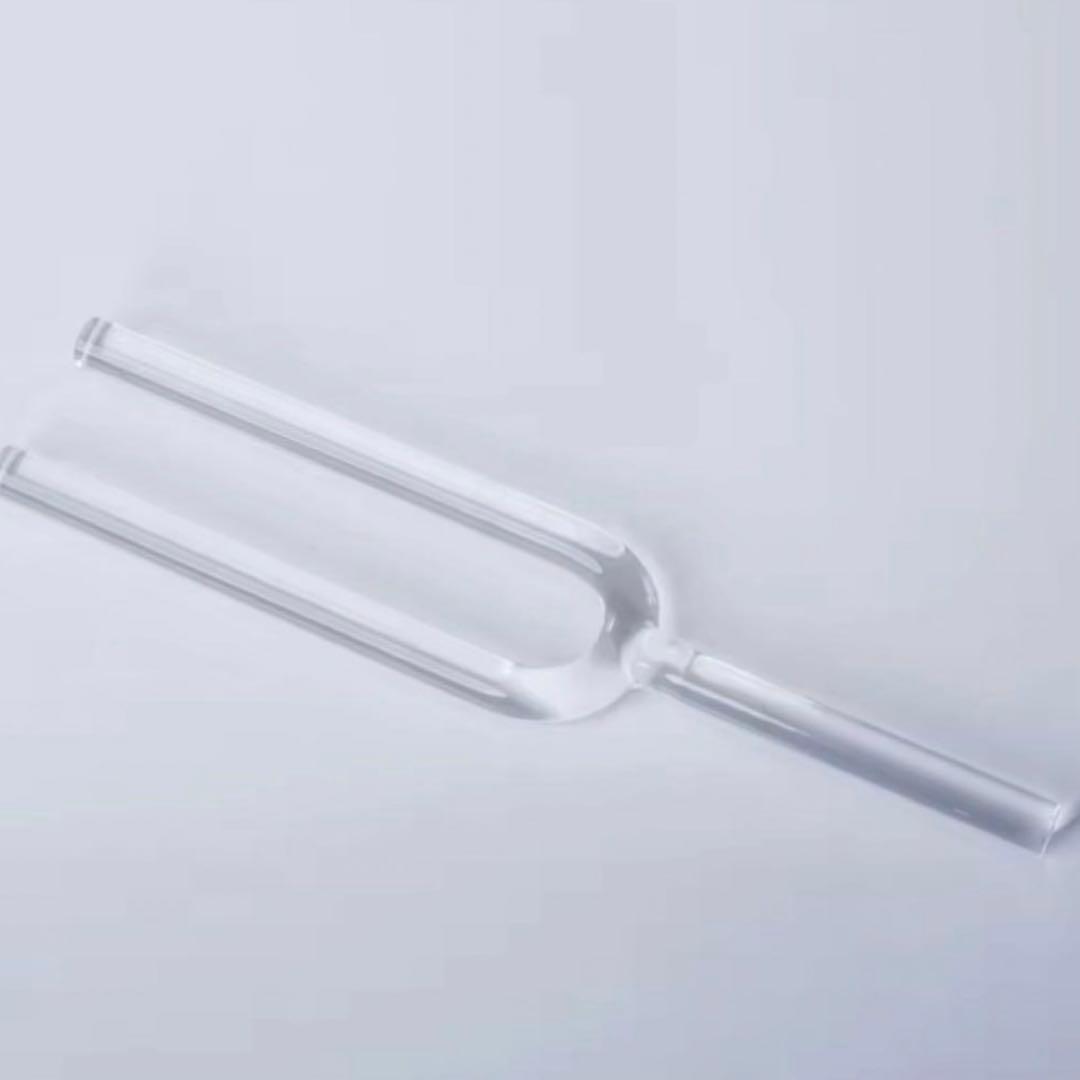 クリスタル 音叉 直径10mm 全長24cm ヒーリング 癒し リラクゼーション クリスタルチューナー 音叉 水晶柱付き チューニング 周波数 体調調整