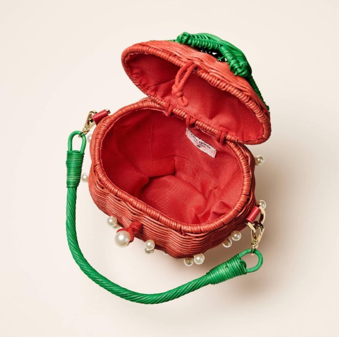 完売品】限定販売⭐︎ kate spade イチゴ型パールかごバッグ - メルカリ